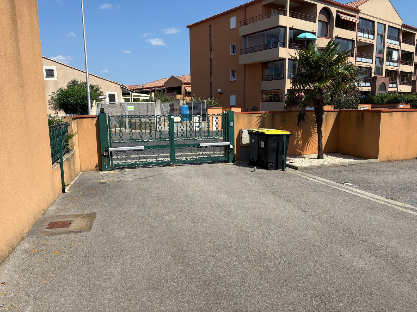 Image_,
            Garage, Valras-Plage, ref :Val-4905