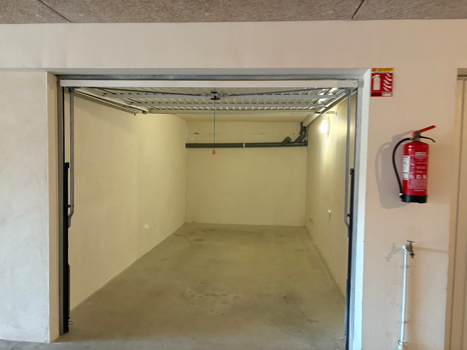Image_,
            Garage, Valras-Plage, ref :4905