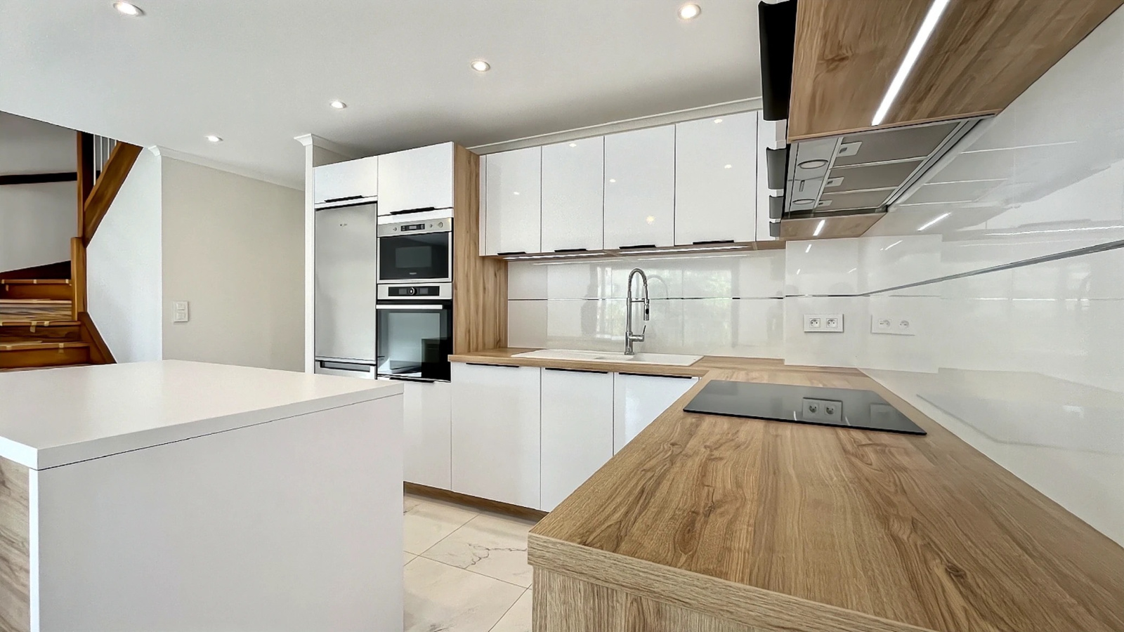 Image_,
            Villa, Valras-Plage, ref :val26