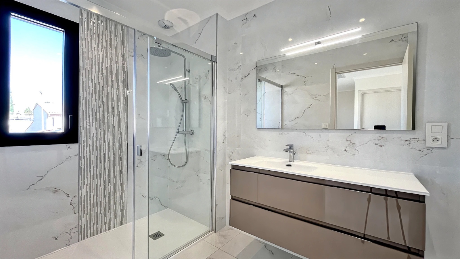 Image_,
            Villa, Valras-Plage, ref :val26