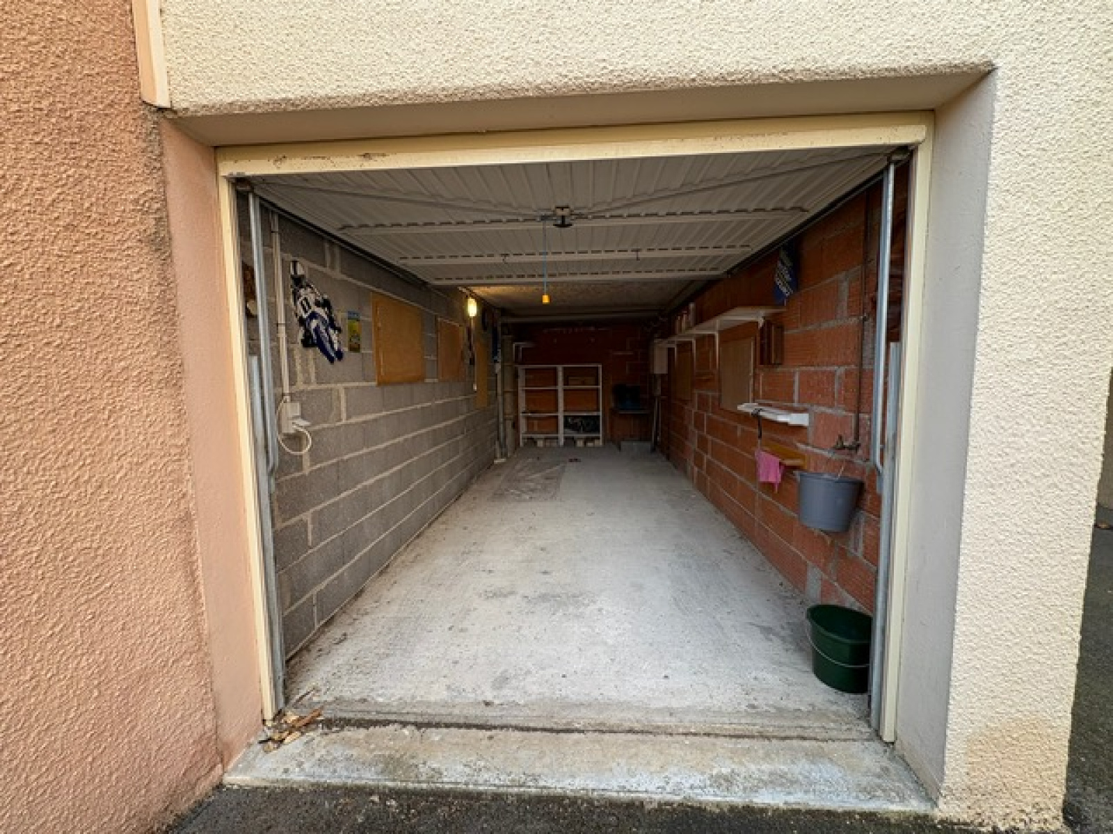 Image_,
            Garage, Valras-Plage, ref :Val-4909