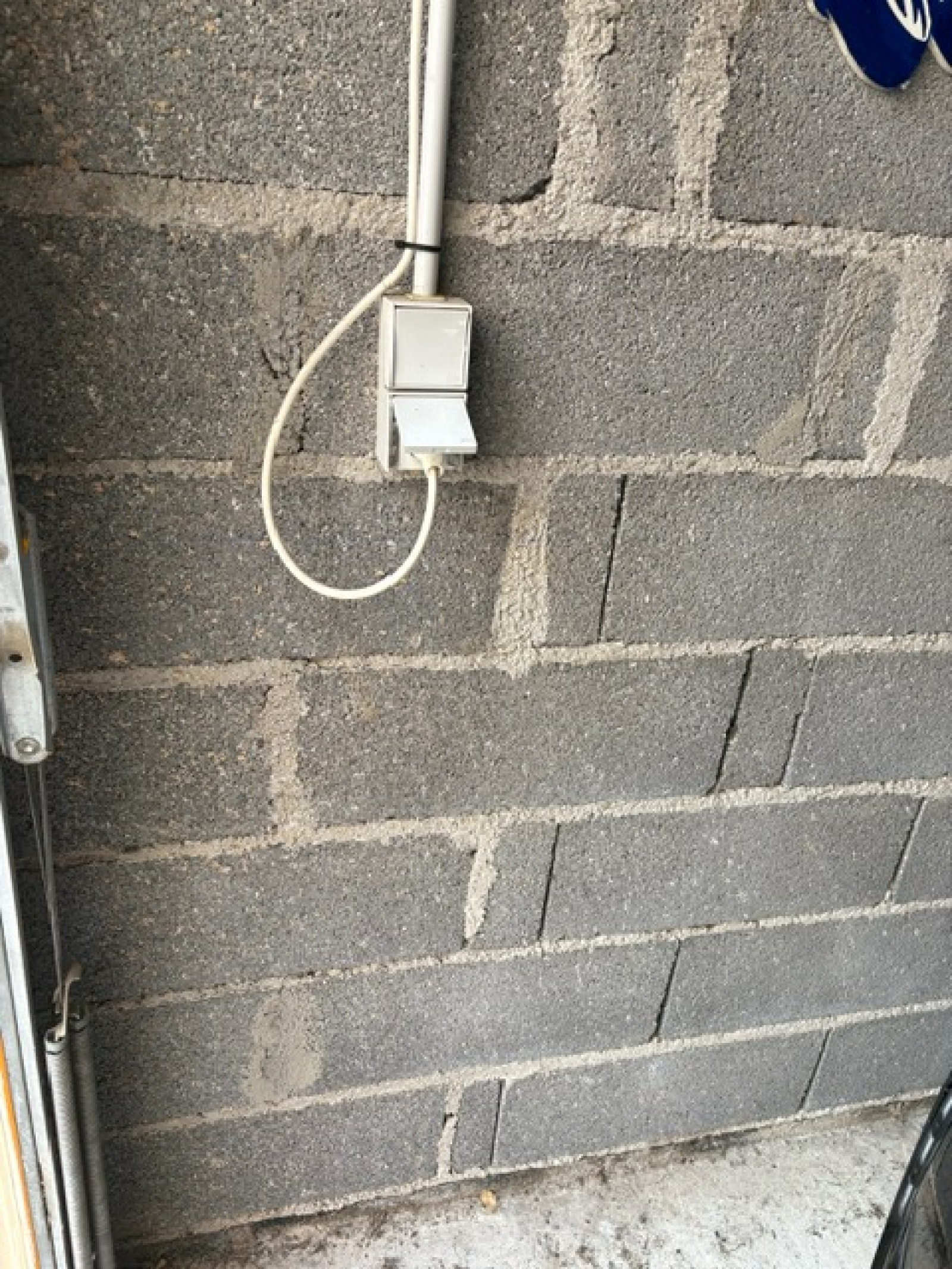 Image_,
            Garage, Valras-Plage, ref :Val-4909