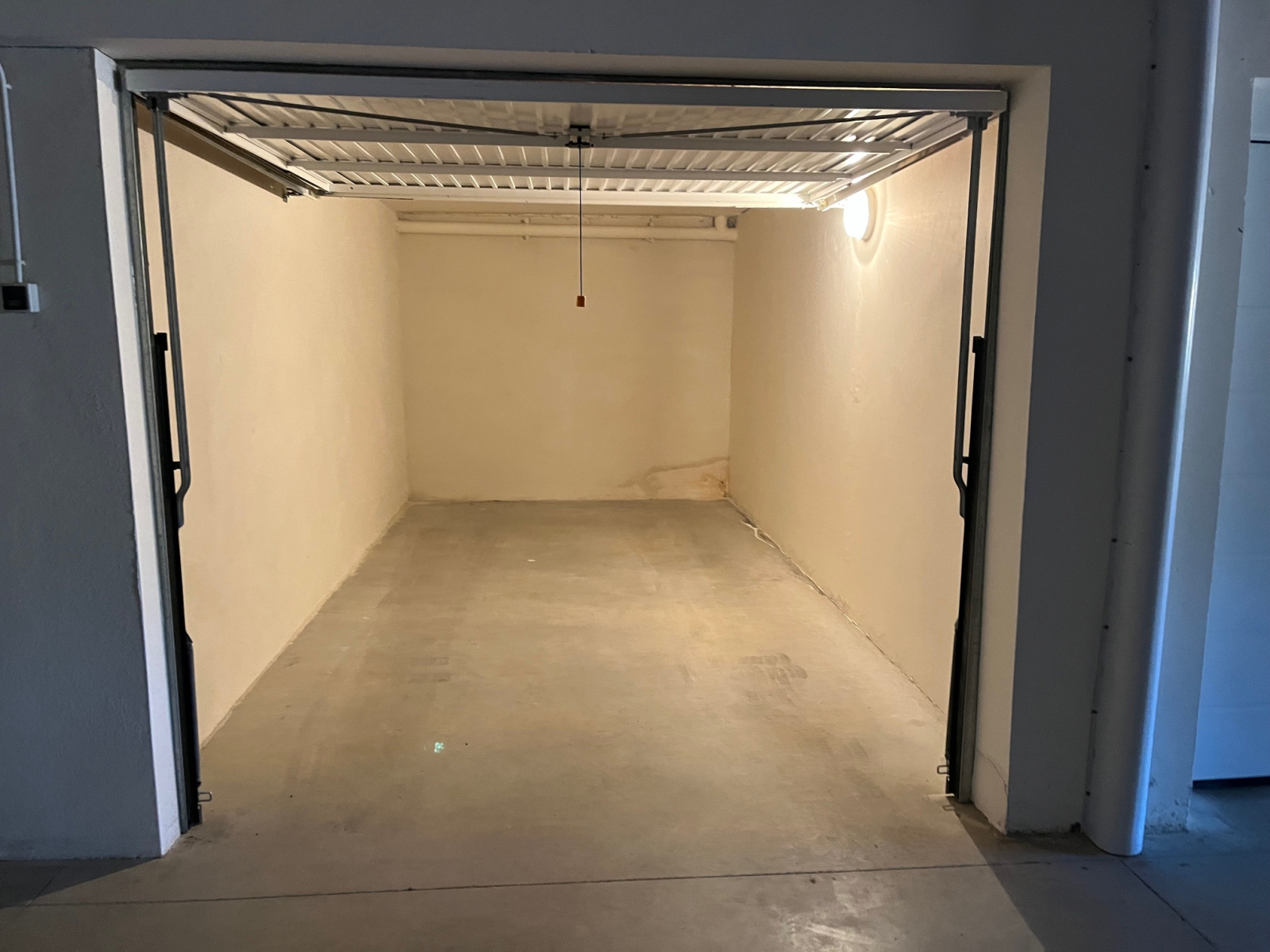 Image_,
            Garage, Valras-Plage, ref :Val 4862