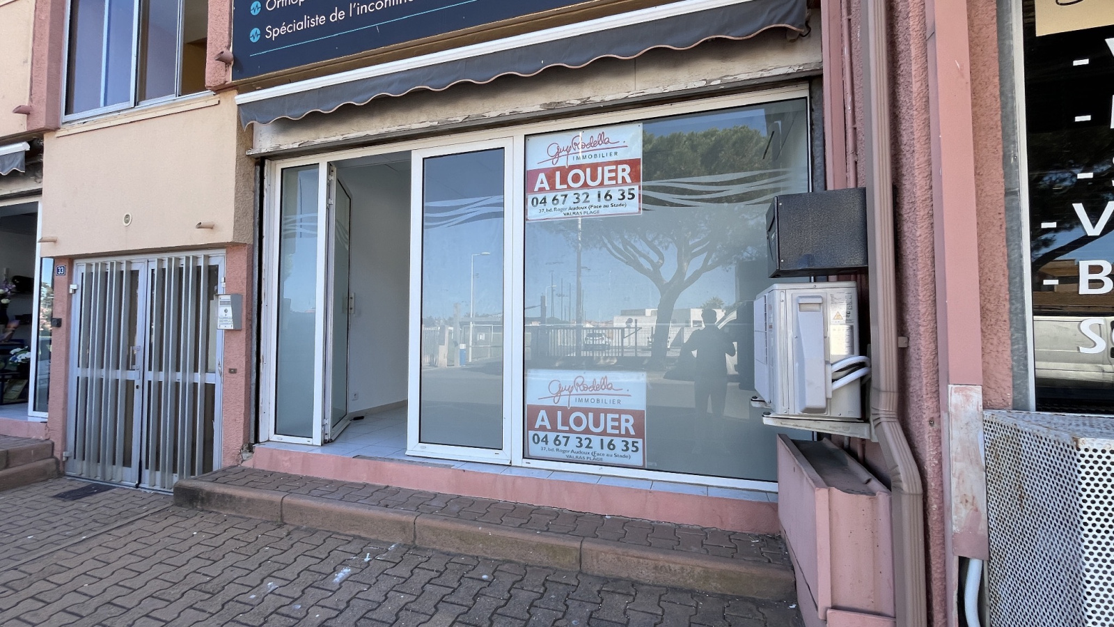 Image_,
            Local commercial, Valras-Plage, ref :