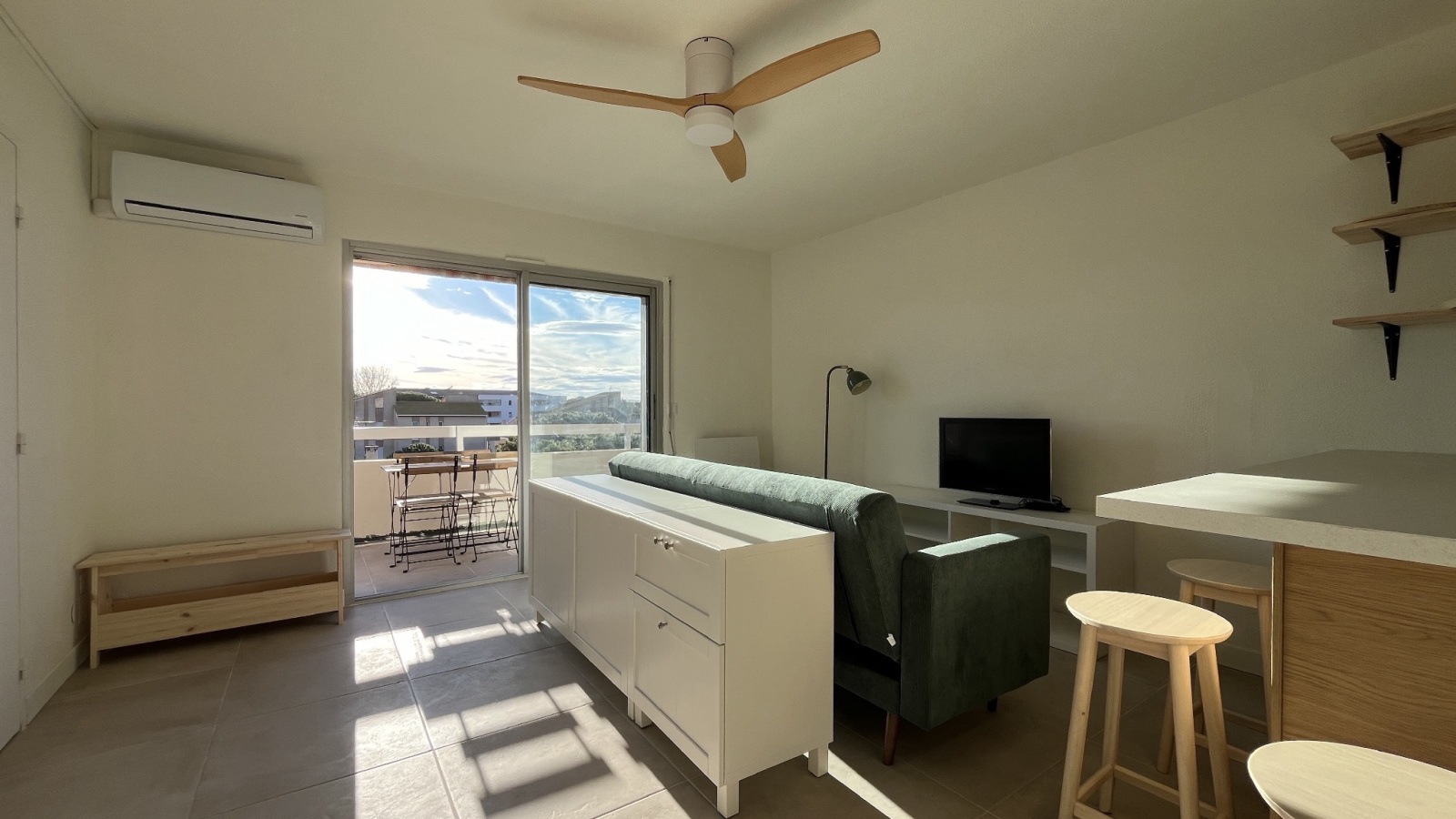 Image_,
            Appartement, Valras-Plage, ref :Val-4927