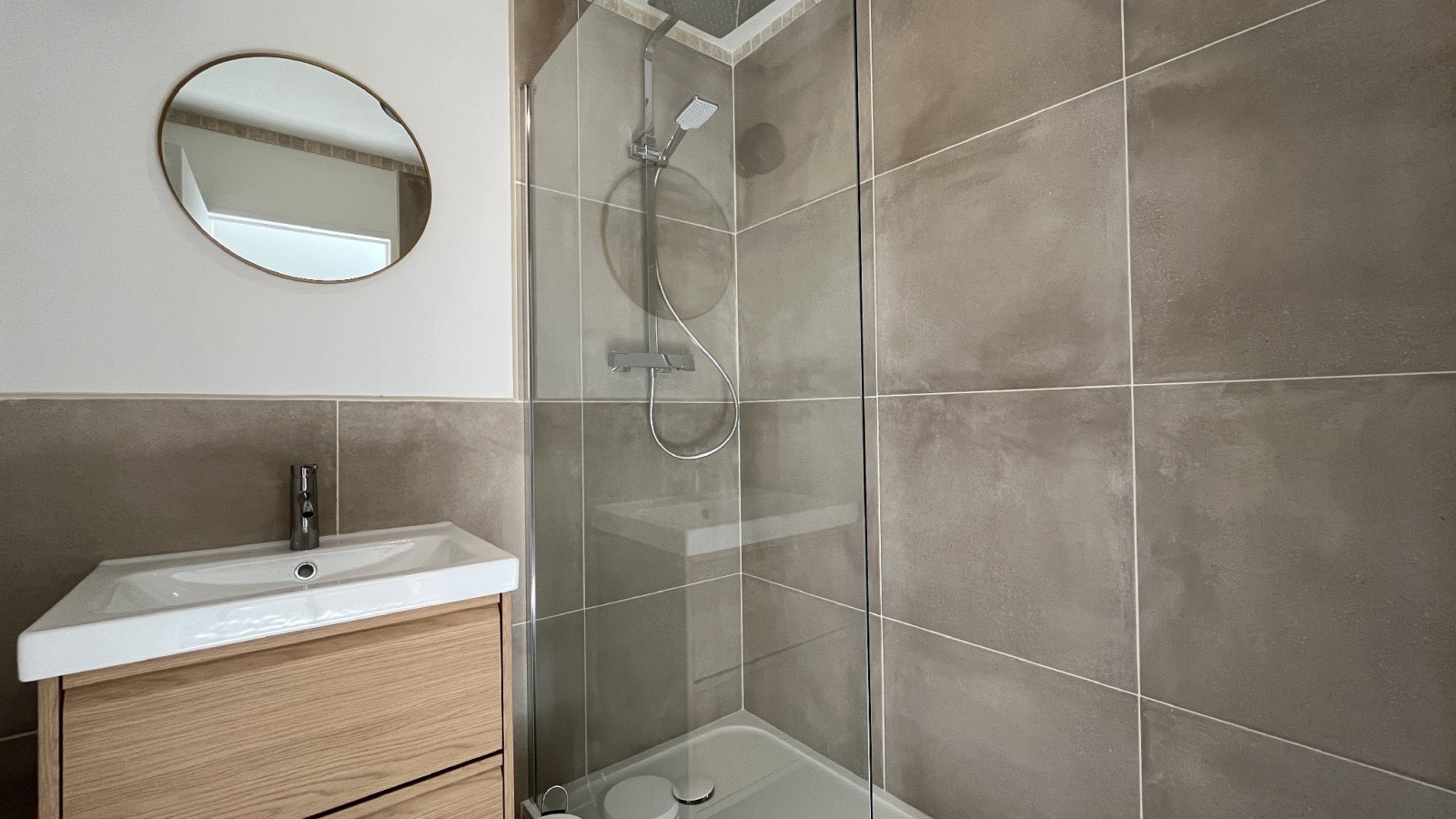 Image_,
            Appartement, Valras-Plage, ref :Val-4927