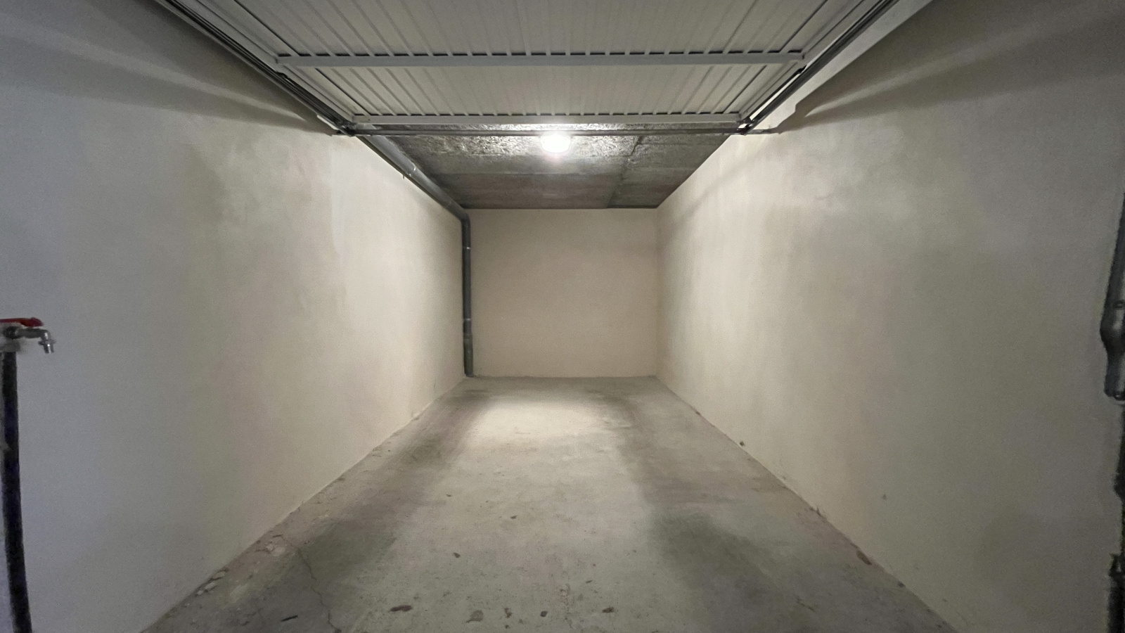 Image_,
            Garage, Valras-Plage, ref :Val-4894