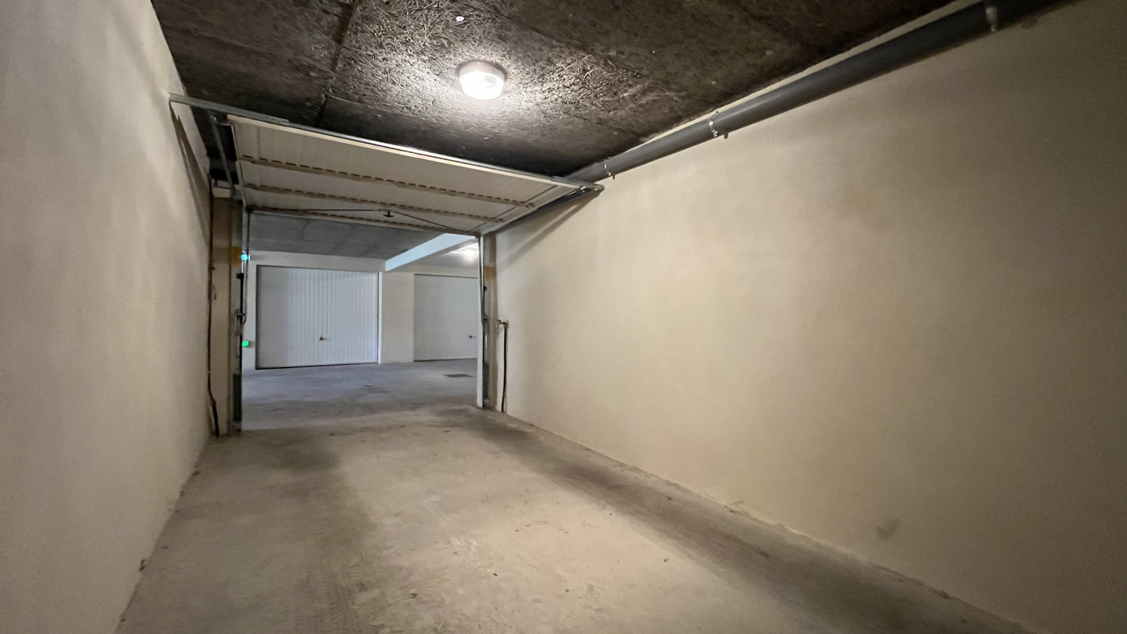 Image_,
            Garage, Valras-Plage, ref :Val-4894