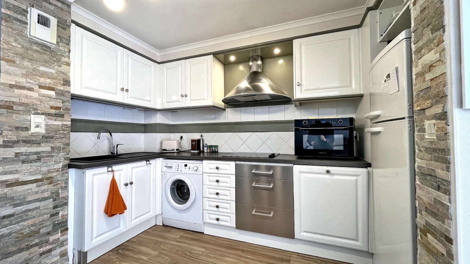 Image_,
            Appartement, Valras-Plage, ref :4930